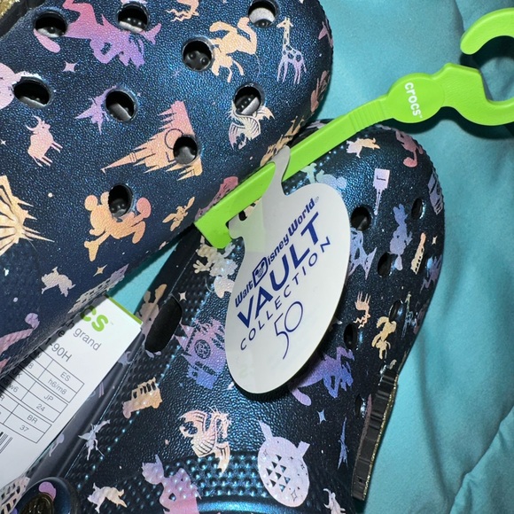NWT Walt Disney World 50 Crocs - Picture 2 of 8